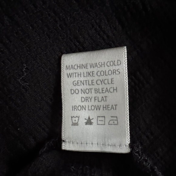 Max Studio - Black Sleeveless Dress - Picture 9 of 9